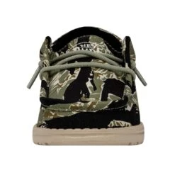 Wally Youth Camouflage - Tiger Stripe Camo -Heydude 40042 9CJ WALLYYOUTHCAMOUFLAGE TIGERSTRIPECAMO LEFTFRONT