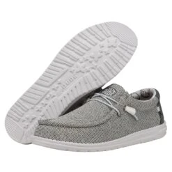Wally Longneck - Grey 10 Wally Longneck - Grey -Heydude 40367 030 WALLYLONGNECK GREY PAIRBOTTOM