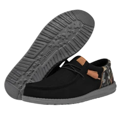 Wally Funk Oasis - Black -Heydude FW23 M 40397 001 WALLY FUNK OASIS BLACK LEFT PAIROUTSOLE