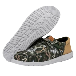 Wally Funk Oasis - Green 10 Wally Funk Oasis - Green -Heydude FW23 M 40397 315 WALLY FUNK OASIS GREEN LEFT PAIROUTSOLE